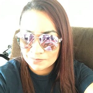 Meet your Posher, Jenny